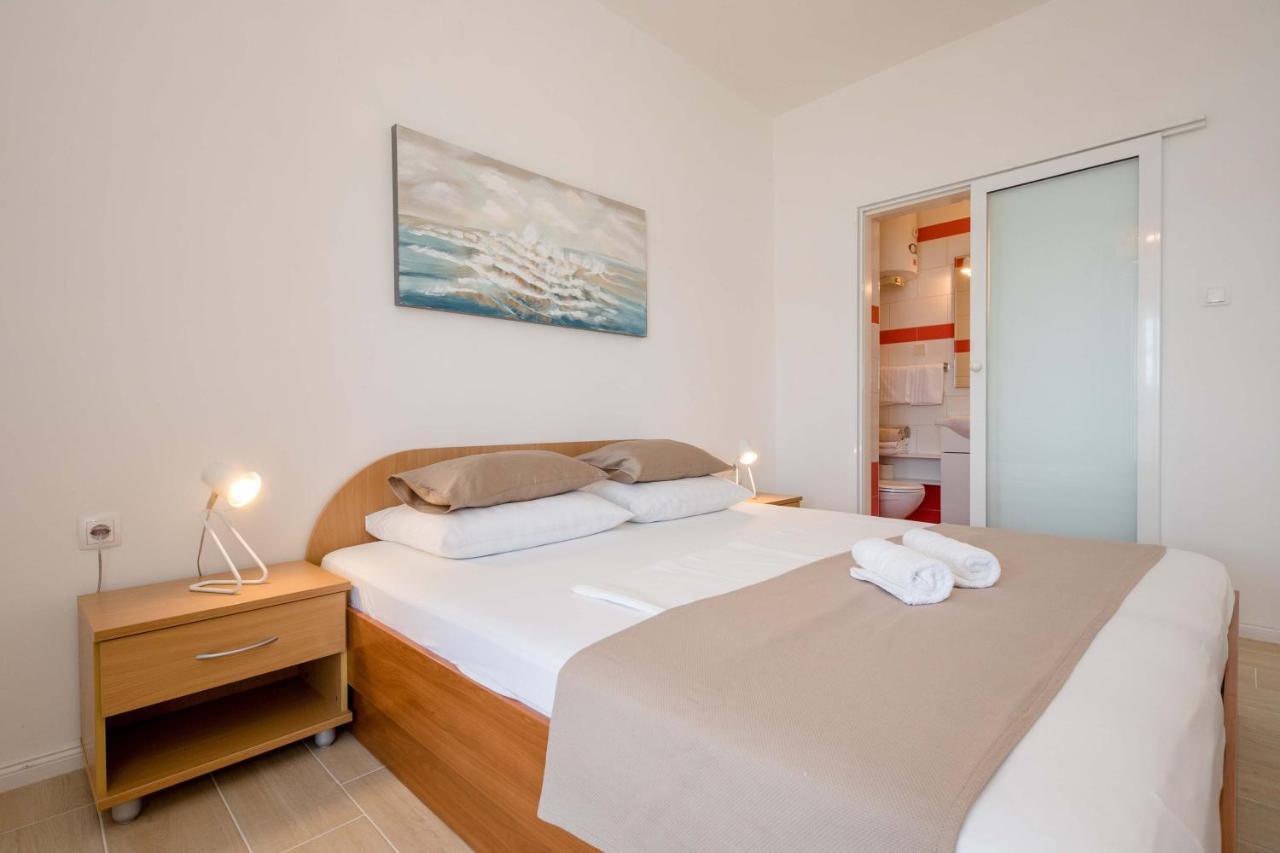 House Subic Apartamento Supetarska Draga Exterior foto