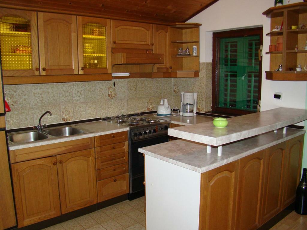 House Subic Apartamento Supetarska Draga Exterior foto